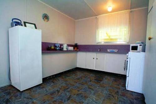 Greengate Cottages Strahan Room photo